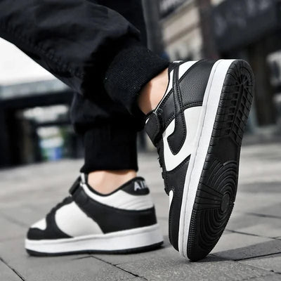 Boys' sports shoes 2025 new leather-covered waterproof children's casual shoes primary school trend non-slip board shoes