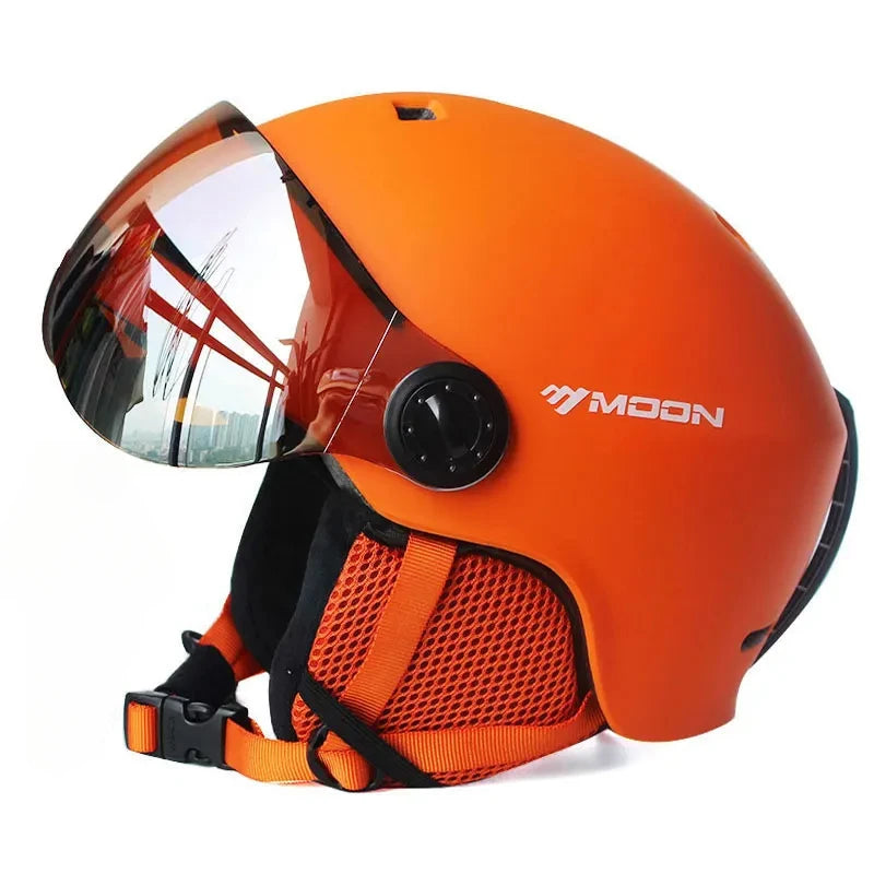 Motorcycle Helmet CE/ASTM Certified One-Piece PC+EPS Helmet with Goggles, Suitable for Skiing, Snowboarding, Outdoor Sports