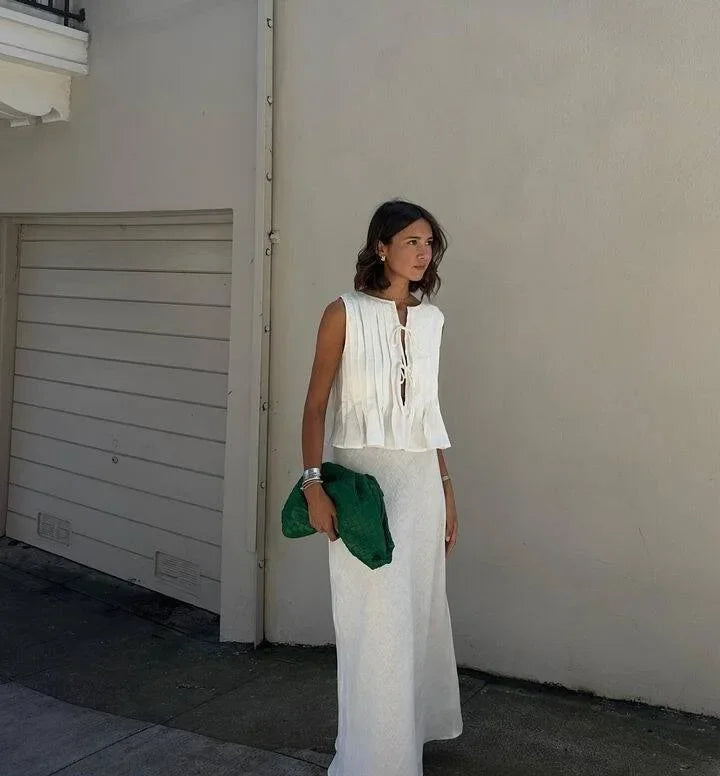 Fashion Bow Lace Up Shirts Women Cotton Linen Hollow Out Sleeveless Pleated Blouses Woman 2025 Summer New Casual Lady White Tops