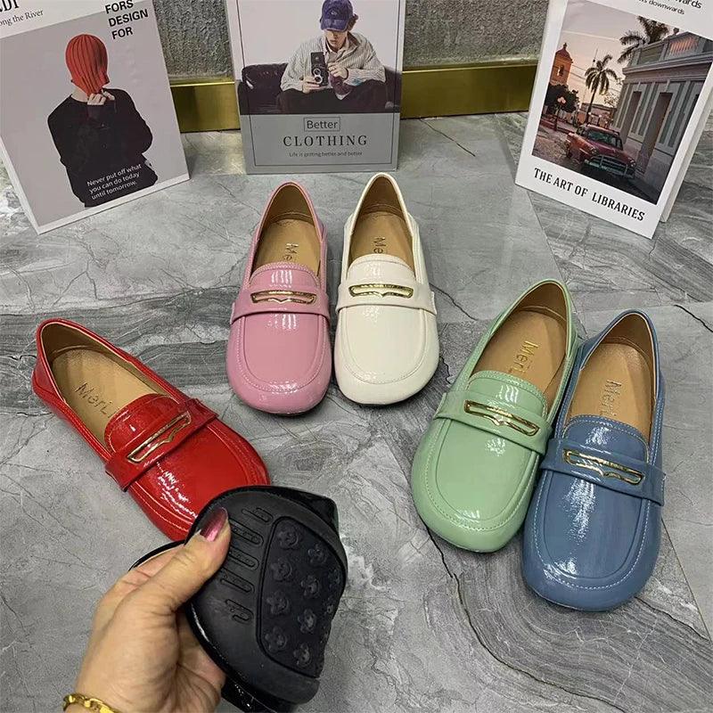 Fashion Women Shoes Luxury Brand Designer Shoes Plus Size Flats Shoes Casual Female Mullers Patent Leather Loafers Slip On Shoes