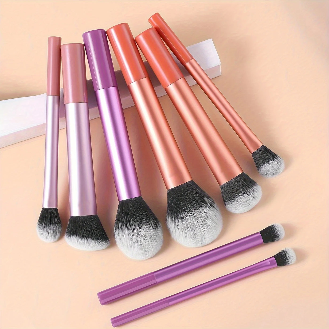 High-quality 8pcs/set Black Glossy Professional Makeup Brush Tool Kit Including Powder, Blush, Contouring, Eyeshadow, Highlighte