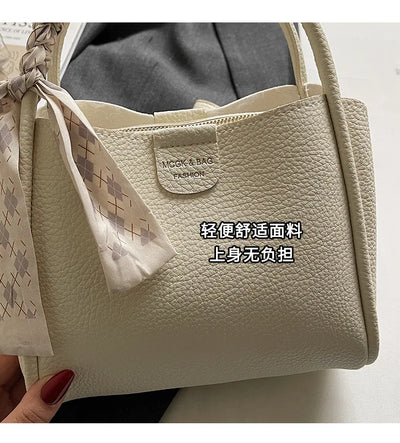 2025 New Women's Handbag Trendy Bucket Bag Luxury Stylish Shoulder Bag Crossbody Purse Versatile Casual Tote Designer Ladies