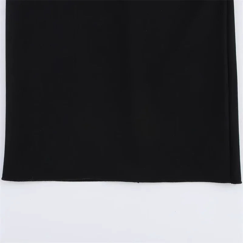 Women's Dresses New Spring 2025 Contrasting Halterneck Collar Midi Dress Sexy and Unique Design on the Back Personality 5584206