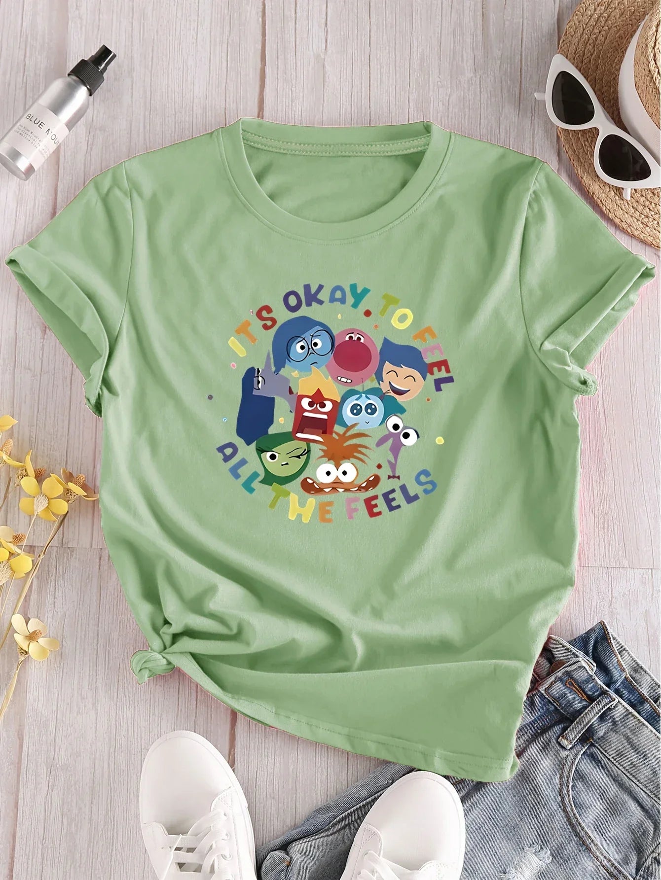 Women's Cartoon Graphic T-Shirts  Casual Crew Neck Short Sleeve Tops  Women's Clothing
