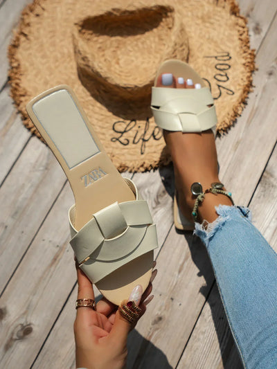 Designer Woman Flat Slippers Luxury Designer Sandals Casual Bottom Slippers Summer Women Sandals New Shoes for Women