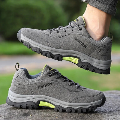 Outdoor Mountain Hiking Boots 2025 Autumn New Men's Non Slip Climbing Trekking Walking Hunting Tactical Rubber Sneakers