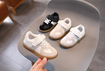 Children's Sports Shoes Flat Non Slip Boys' Running Shoes Breathable Comfortable Casual Shoes Autumn New Girls Sneakers J131