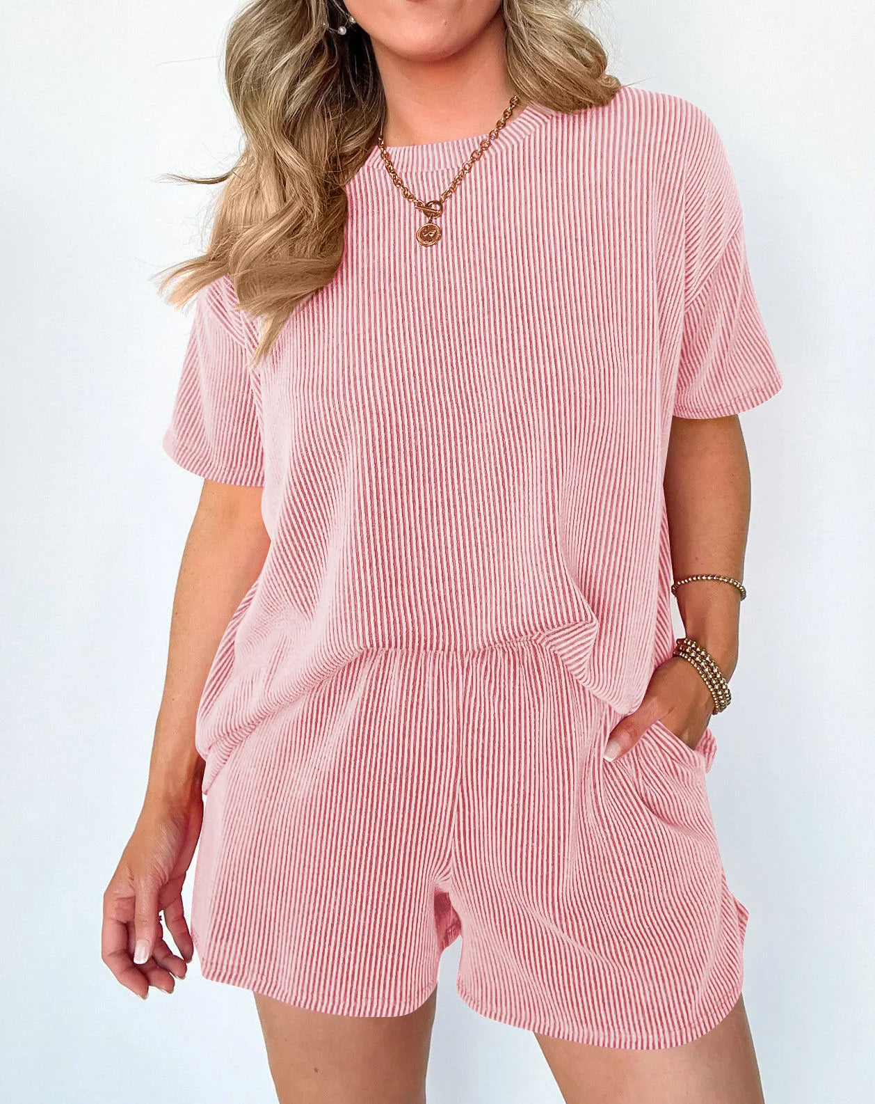 Women's clothing 2025 summer short-sleeved wavy crew neck top, elastic waist shorts two-piece set