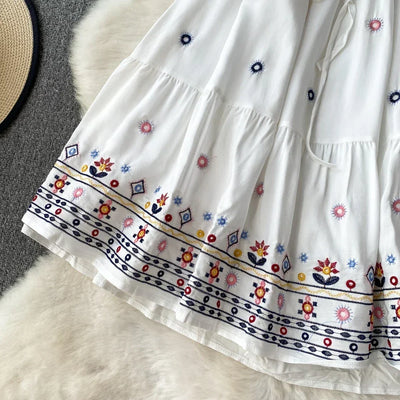 Boho Dress for Women Embroidery Floral Print V-neck Elastic Waist Lace-up Dresses with Belt Summer Vestidos Folds Dropshipping