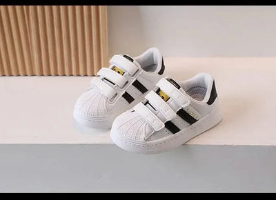 Children's Sports Shoes Spring and Fall Four Seasons Models Boys and Girls Casual Board Shoes Shell Head Small White Shoes