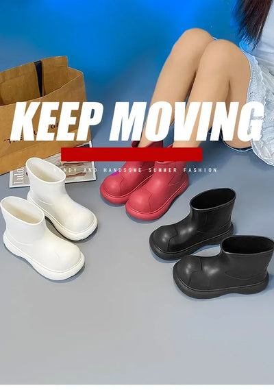 The Mid-top of The Women's Rain Boots Is Available in Solid Multi-color Options Including Waterproof and Anti-slip Flat Shoes