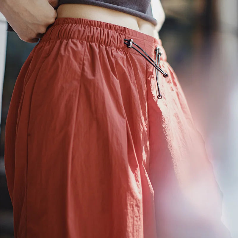 Maden Outdoor Lightweight Quick-Dry Cargo Pants Women Summer Elastic Waist Parachute Pants Pockets Solid Color Straight Trousers