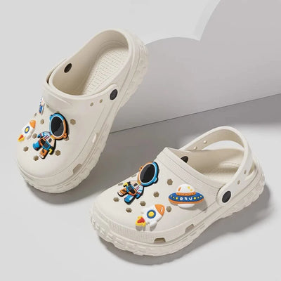 BASATU Cute Clogs Sandals DIY Cartoon Shoes Mules Clogs Boys Girls Sandals Non-slip Beach Slippers Summer Sandals Garden Shoes