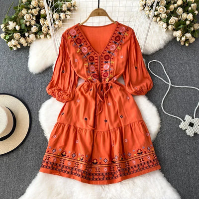 Boho Dress for Women Embroidery Floral Print V-neck Elastic Waist Lace-up Dresses with Belt Summer Vestidos Folds Dropshipping