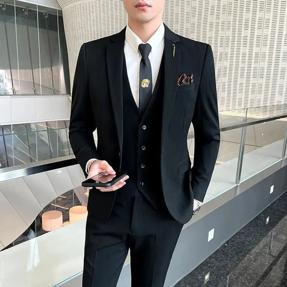 New Suit Men's three-piece Suit Men's Popular Wedding Party Wedding (Suit + Vest + Pants)