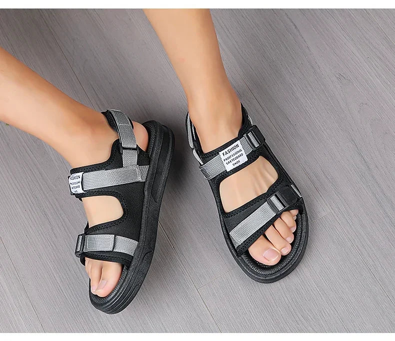 Men Sandals 2024 Trending Men's Luxury Sandals Man Summer 2024 Shiatsu Slippers Flat Sandal Beach Shoes Platform Sandals. Mens