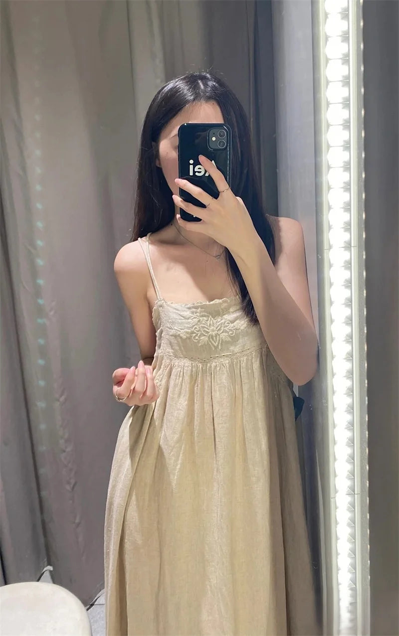 Women's Dresses New Summer 2025 Embroidered Decorative Midi Dress Sexy Suspenders Open Back Design Personality and fashion