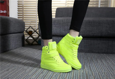 2023 Autumn Designer Wedges White Platform Sneakers Women Shoes Leather Black High Top Sneakers Hidden Increasing Basket Femme