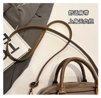 2025Designer Women's Handbag Minimalist Style Shoulder Crossbody Bag Luxury Versatile Bag for Office Party Travel Elegant Ladies