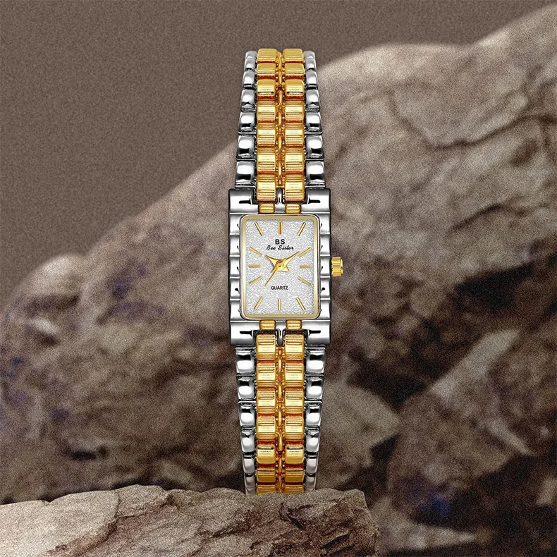 Luxury Ladies' Watch Retro Elegant Gold Silver Small Square Watch High Quality Watchchain Gift Watches For Women