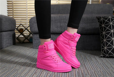 2023 Autumn Designer Wedges White Platform Sneakers Women Shoes Leather Black High Top Sneakers Hidden Increasing Basket Femme