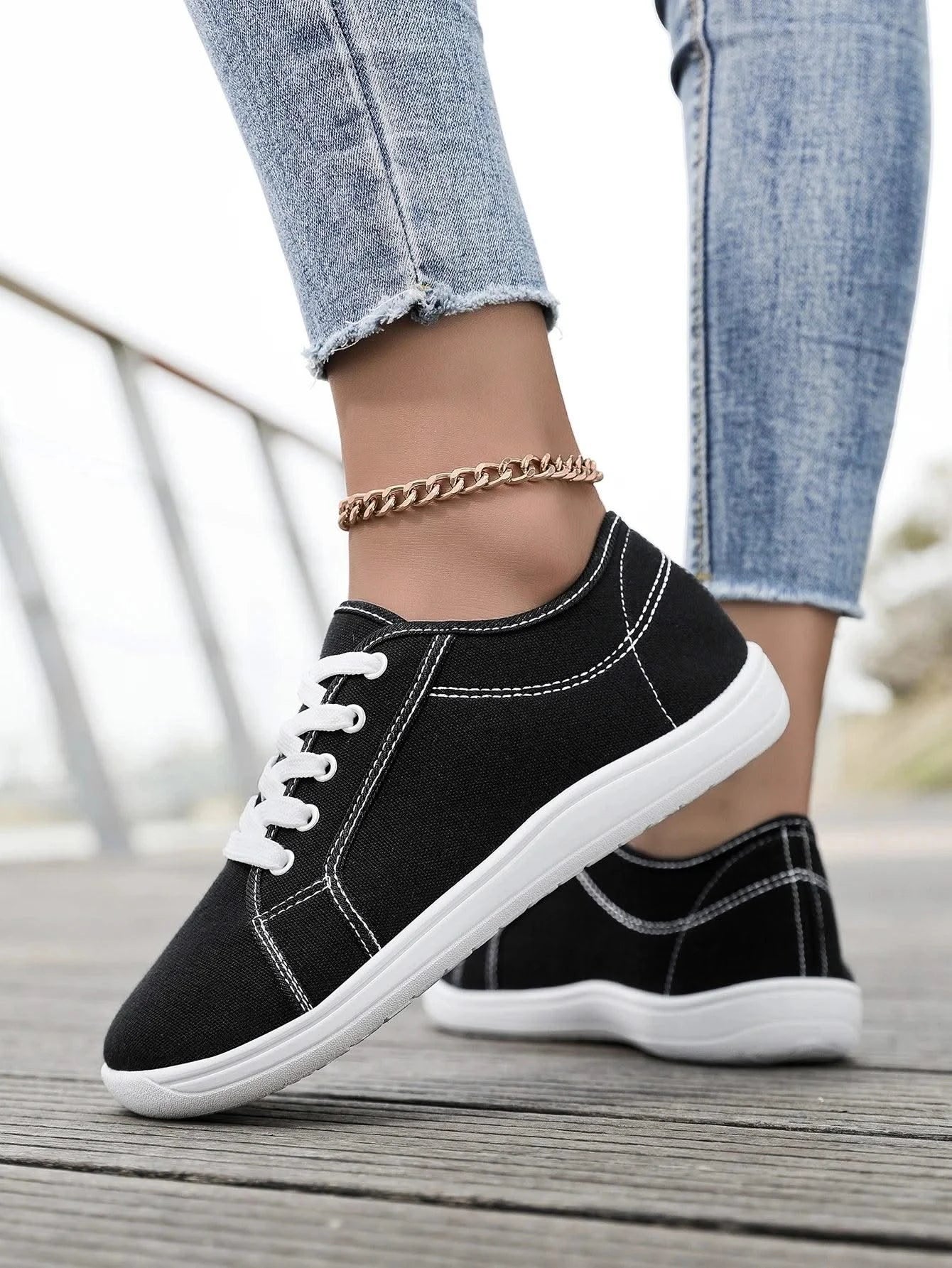 Wide-Toe Walking Shoes for Summer, Breathable, Bunion, Widened, Fattened, Valgus, Swollen Feet, Wide Feet, Not Tiring Feet, Lightweight Sports Shoes for Men and Women