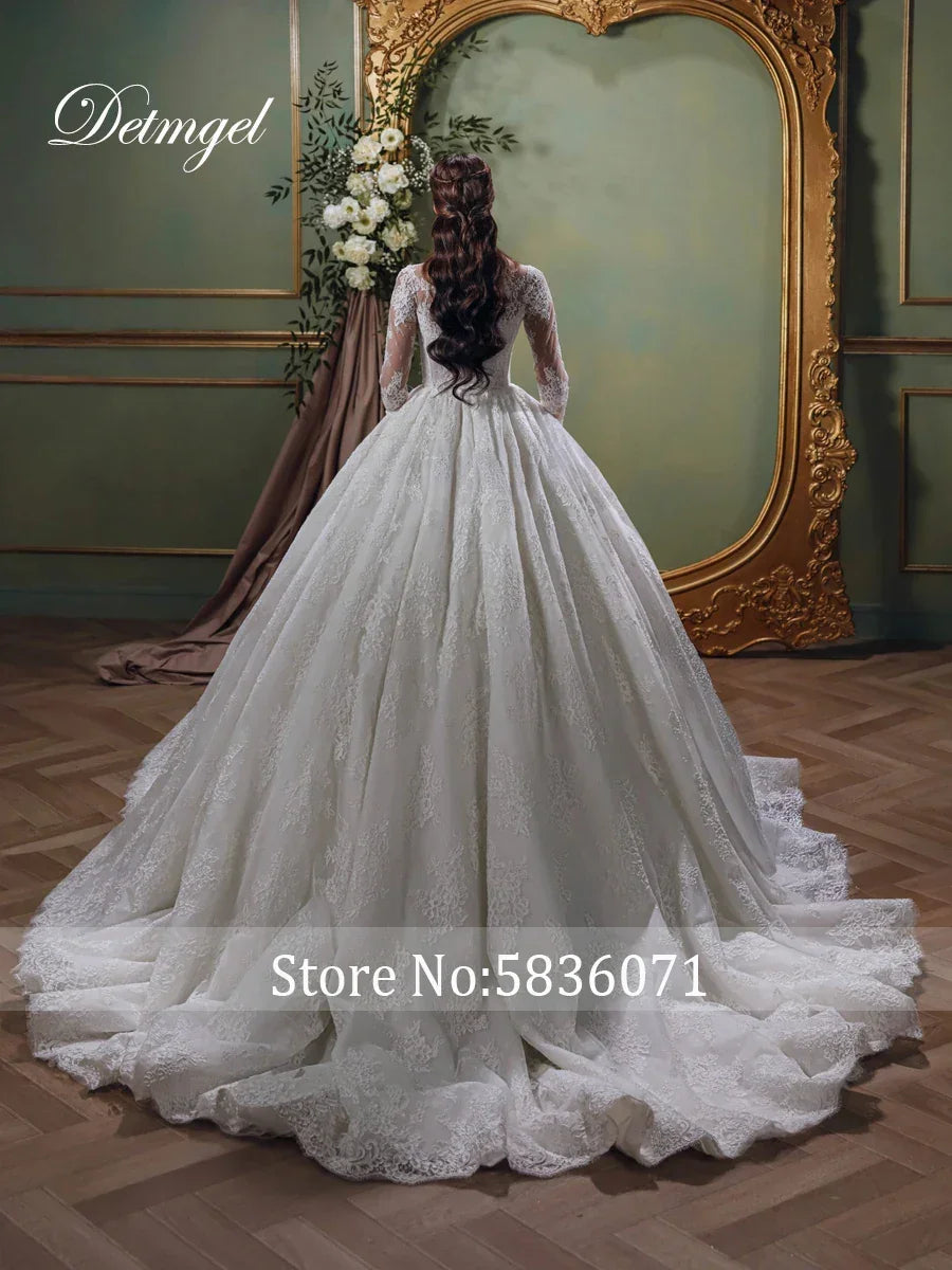 Detmgel New Classic Ball Gown Wedding Dresses Simple Full Sleeve O-Neck Dot Lace Button Court Train Vestido De Novia Customized