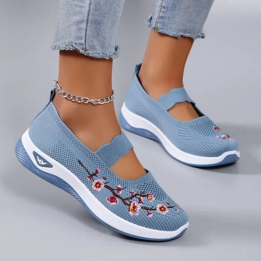 Shoes for Women 2025 Walking Shoes Slip On Arch Support Mother's Shoes Breathable Sneakers Summer Comfortable Casual Trainers