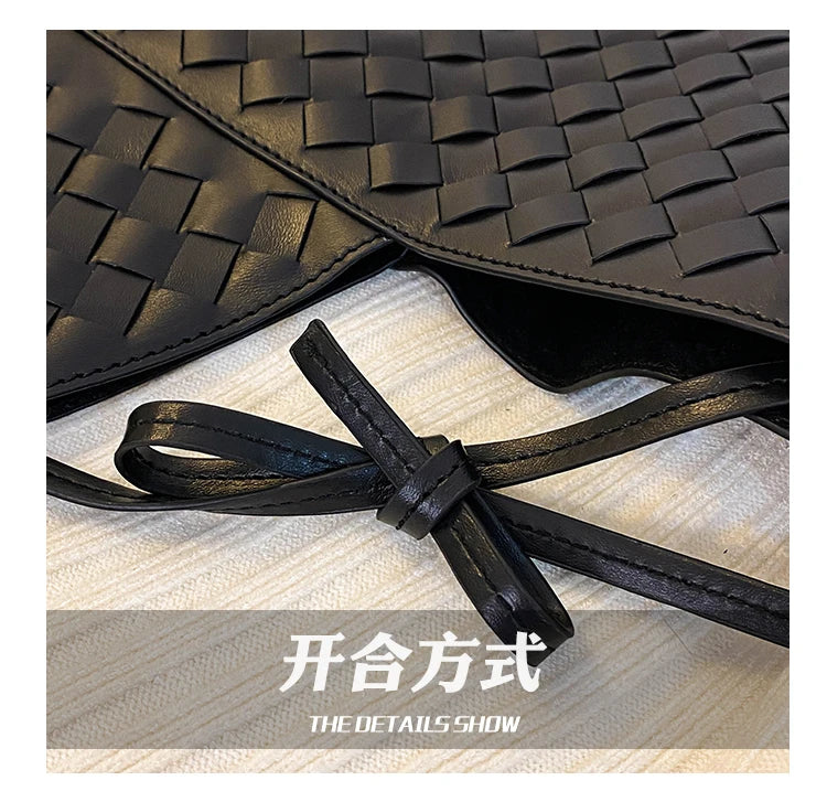 Famous Designer Women's Handbag With Convertible Shoulder Strap Leather Luxury Brand Elegant Spacious