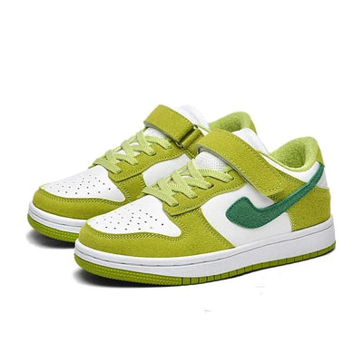 Boys' sports shoes 2025 new leather-covered waterproof children's casual shoes primary school trend non-slip board shoes