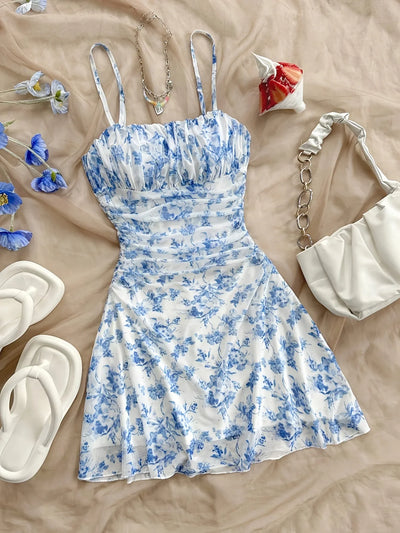 Women Summer Dresses 2025 New Sexy and Fashion Dress Romantic Field Simple Simple Elegant Dress