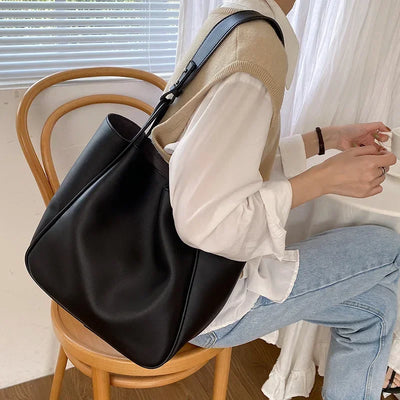 Luxury Tote Bag Woman 2025 Trend Large Capacity Female Shoulder Bag High Quality Leather Simple Designer Woman Handbag Purse
