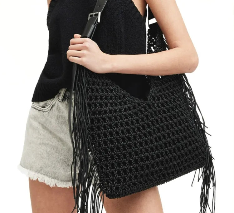 Designer Luxury Tote Bag Women 2025 New Large Capacity Bohemian Style Beach Bag Handmade Woven Hollow Out Tassel Shoulder Bag