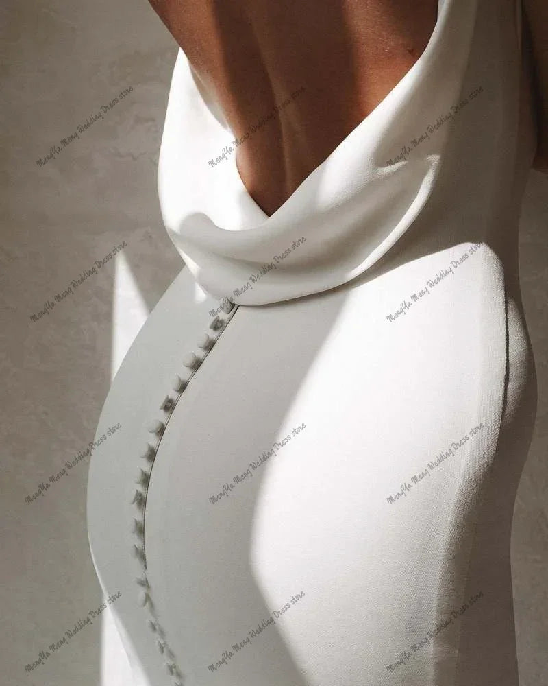 Elegant Sheath Mermaid Wedding Dress with Daring V-neckline Mesmerizing Backless Bridal Gown with Spaghetti Straps Party Dress