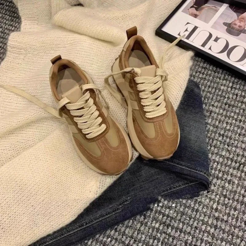 Women Sneakers Fashion Designer Platform Shoe Height Increasing Casual Sport Shoes for Women Lace Up Vulcanize Shoes Tenis Mujer