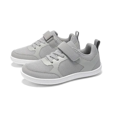 New children's wide version anti slip breathable shoes, minimalist sports shoes for boys and girls, with minimal wear and tear