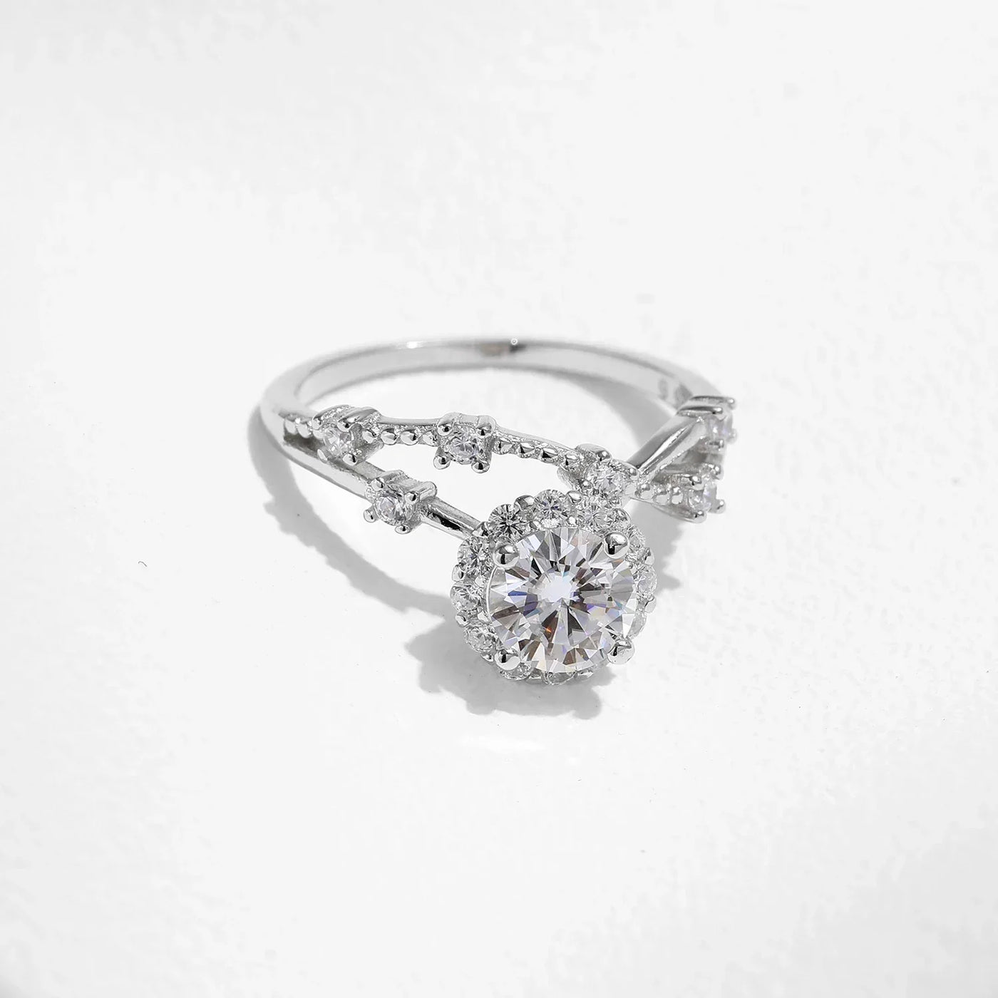 MODIAN Moissanite Ring Delicate Lab Diamond Halo Ring 925 Sterling Silver Crown Luxury Rings for Women Wedding Fine Jewelry