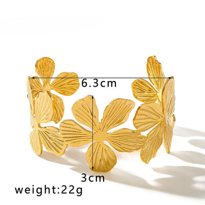 PRISCA | Luxury Designer Woman Flower Bracelet. Stainless Steel.Banquet Party Charms. Retro. New Collection 2024