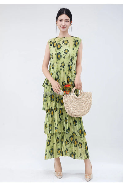 Women Dresses For Summer 2025 Miyake Pleated Dress Summer Fashion Holiday Style Printed Stretch Cake Dress