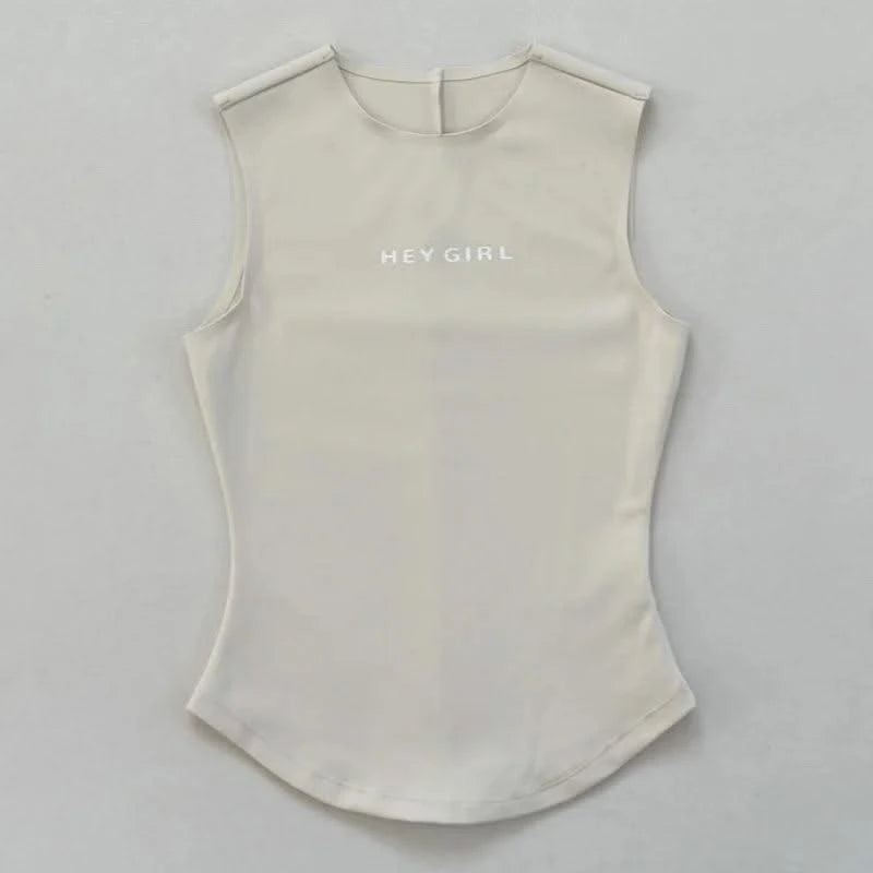 Women's yoga and fitness sports tops are suitable for yoga and fitness sports tops