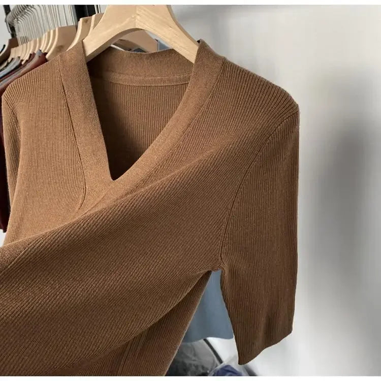 2025 Summer New T-shirts for Women Elegant Fashion Short Sleeve T-shirt Female Trend Tops Ladies Tees Basic Tops Clothing