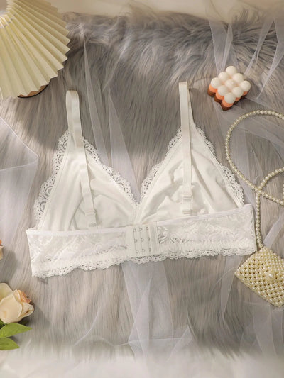 Women's plus size bra embroidered lace flower without steel ring gathering push up bra comfortable close fitting bra MR2608