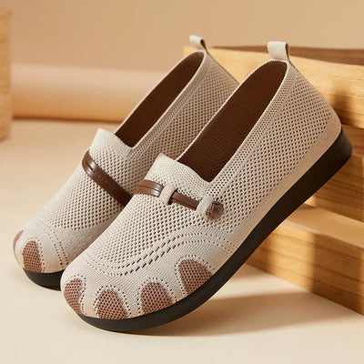 2025 Slip-On Casual Shoes for Women Soft Sole Spring New Style Walking Flats Ladies Leisure Comfortable Shoes Mom Sneakers