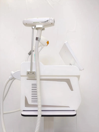 Hair remvoal handle  Germany diode laser hair removal technology is based on the selective kinetics of light and heat. The laser