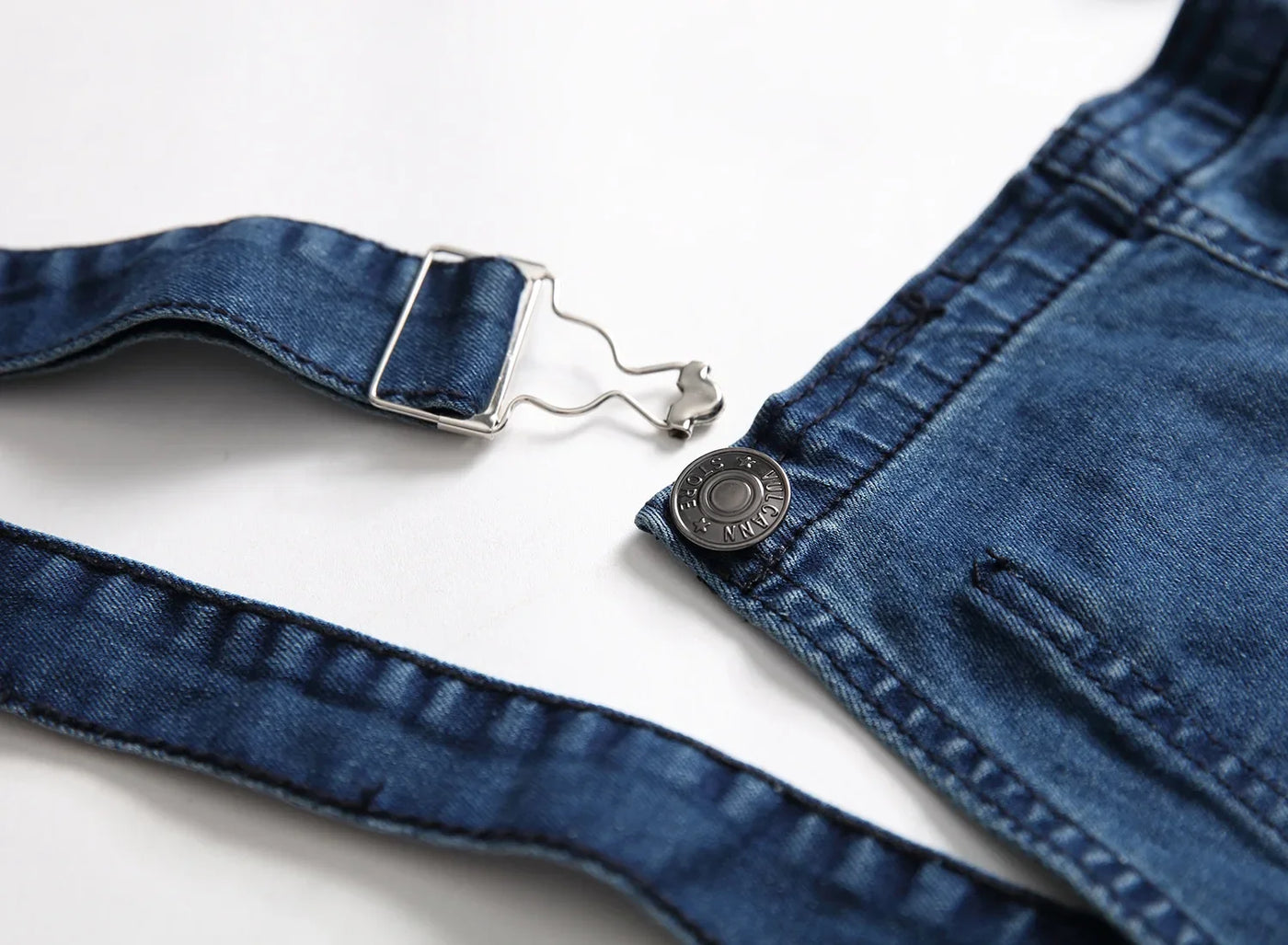 Men's Spring and Autumn Jeans, New Style Retro Casual All-match Ripped Dungarees, Fashionable High Street Trendy Brand Dungarees