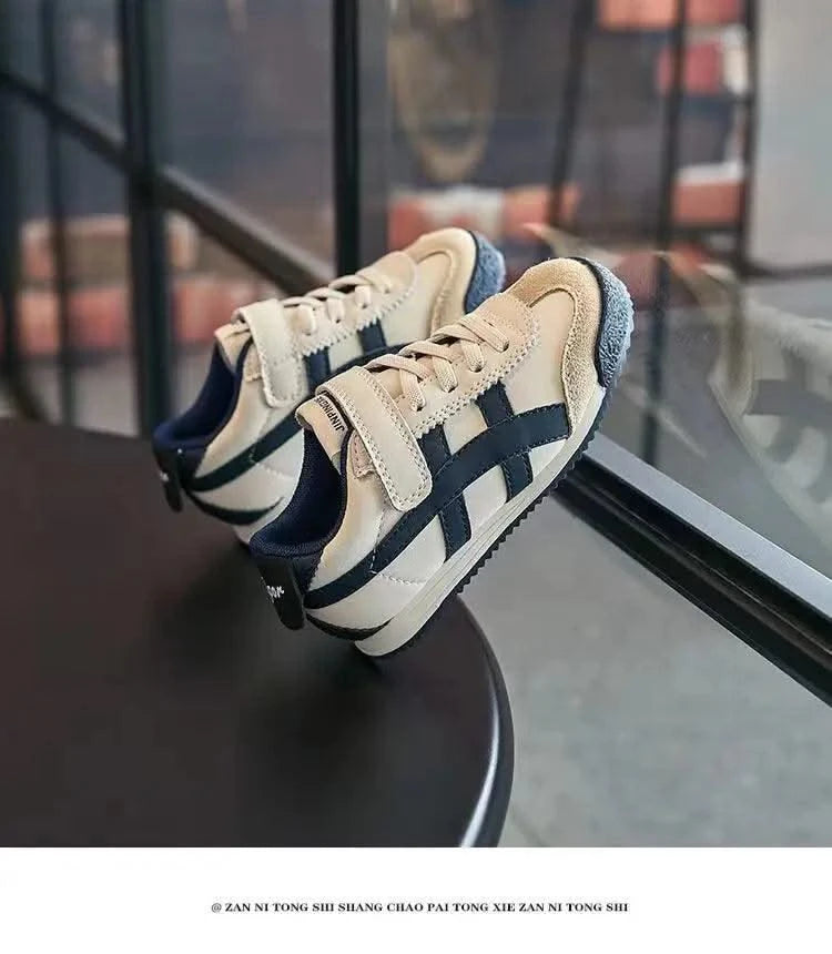 2025 new children's soft soled board shoes, anti slip sports shoes, lightweight running shoes, Forrest Gump shoes - Elanique