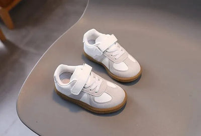 Children's Sports Shoes Flat Non Slip Boys' Running Shoes Breathable Comfortable Casual Shoes Autumn New Girls Sneakers J131