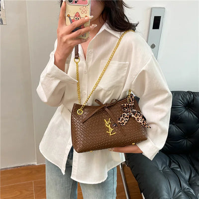 Famous Designer Women's Handbag In Soft Leather, Elegant Crossbody-Bag With Adjustable Strap, Classic Luxury Style