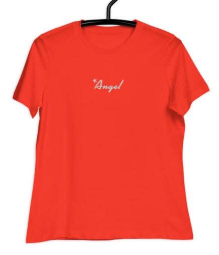 Customized Round Neck T-shirts For Men And Women - Elanique